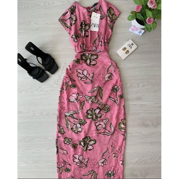 Zara | 55% Linen Cut Out Dress - Picture 3 of 16